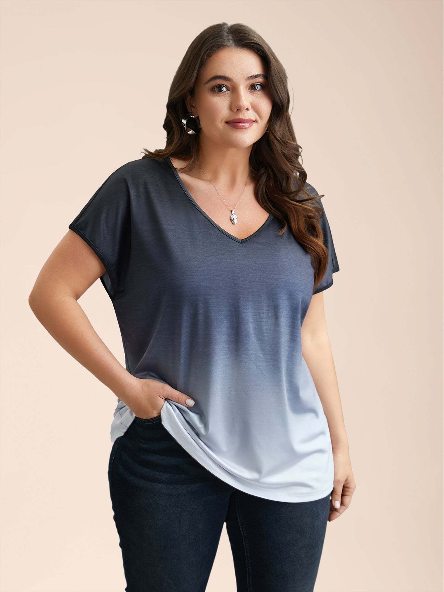 Gradient Tie-Dye Stretchy V-Neck T-Shirt